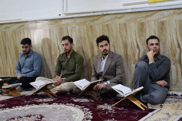 برگزاری محفل انس با قرآن کریم در جوار امامزاده ابراهیم(ع) طاقبستان 7
