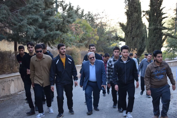 همایش پیاده روی و کوهپیمایی به مناسبت هفته تربیت بدنی 14