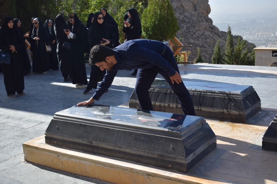 همایش پیاده روی و کوهپیمایی به مناسبت هفته تربیت بدنی 25