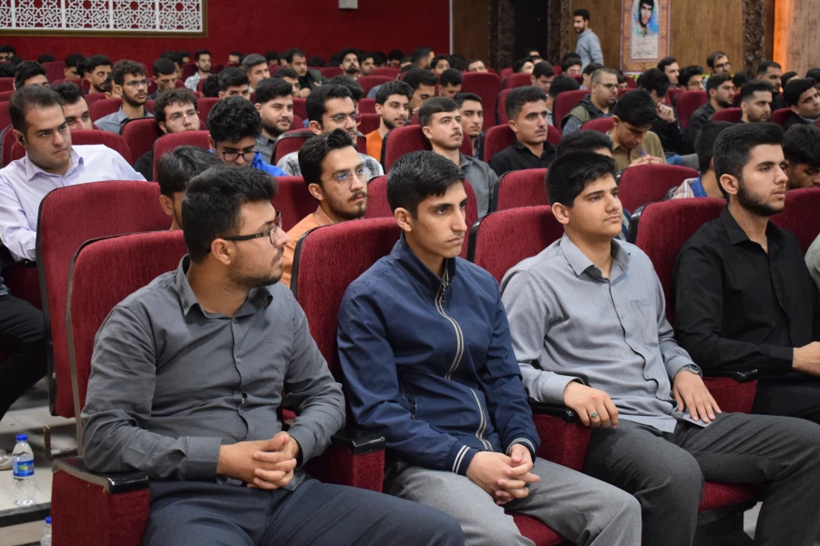 بر گزاری یادواره شهدای دانشجو معلم با حضور امام جمعه 16