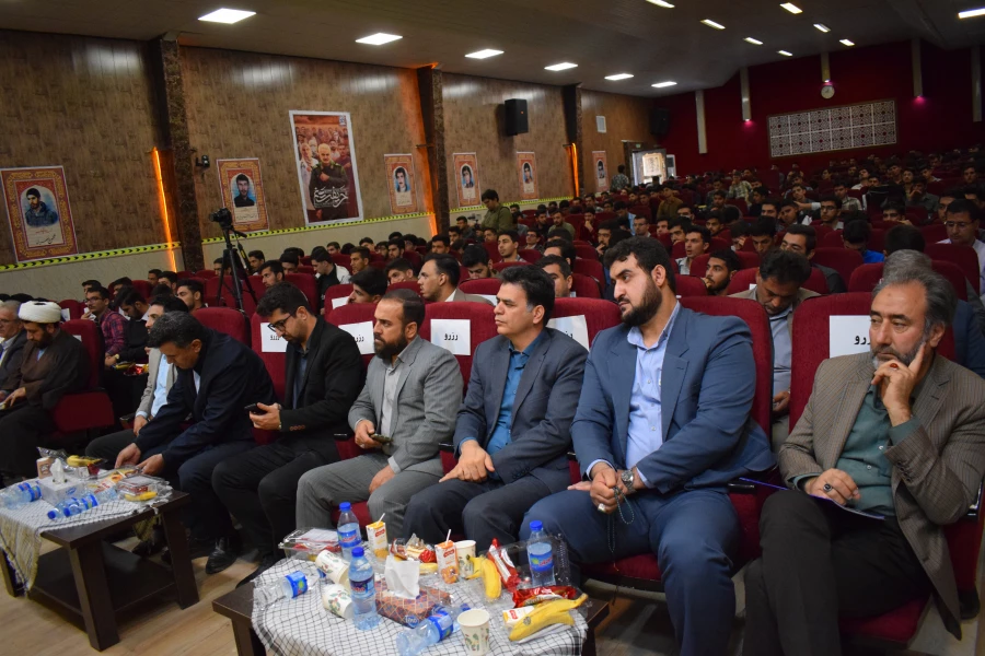 بر گزاری یادواره شهدای دانشجو معلم با حضور امام جمعه 22