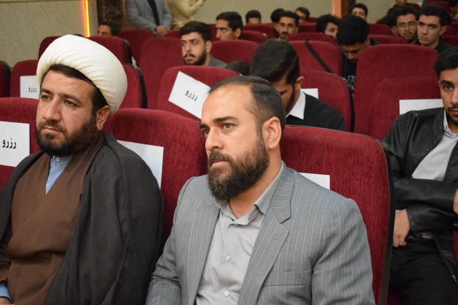 بر گزاری یادواره شهدای دانشجو معلم با حضور امام جمعه 25