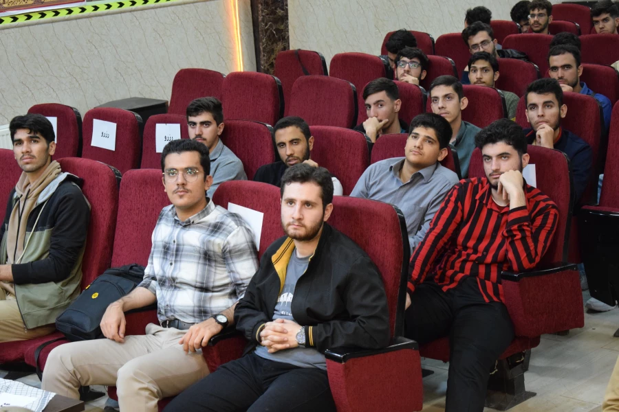 
برگزاری دوره آموزشی-تربیتی معراج ویژه دانشجو معلمان دانشگاه فرهنگیان کرمانشاه
 3