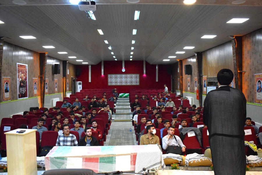 
برگزاری دوره آموزشی-تربیتی معراج ویژه دانشجو معلمان دانشگاه فرهنگیان کرمانشاه
 4