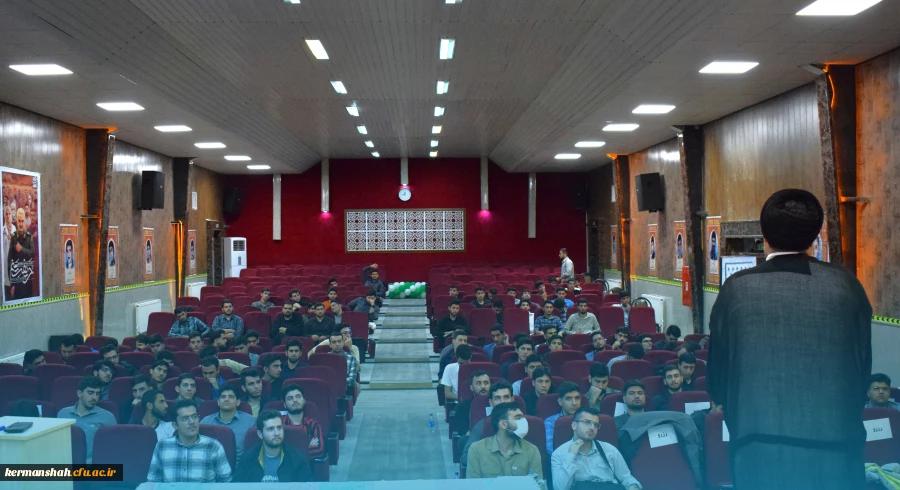 
برگزاری دوره آموزشی-تربیتی معراج ویژه دانشجو معلمان دانشگاه فرهنگیان کرمانشاه
 16