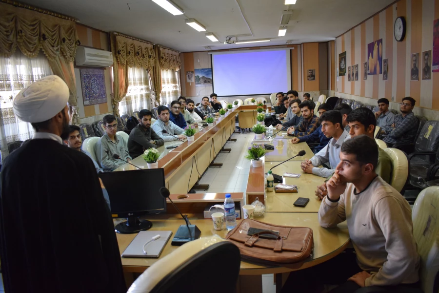 
برگزاری دوره آموزشی-تربیتی معراج ویژه دانشجو معلمان دانشگاه فرهنگیان کرمانشاه
 9