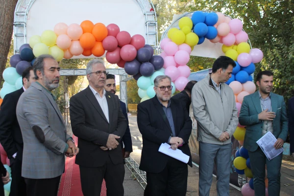 برگزاری آئین استقبال از نو دانشجو معلمان ورودی سال ۱۴۰۴ 4