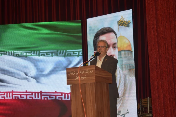 برگزاری آئین استقبال از نو دانشجو معلمان ورودی سال ۱۴۰۴ 13