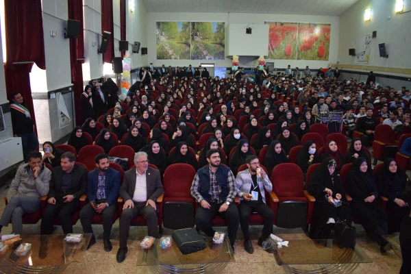 برگزاری آئین استقبال از نو دانشجو معلمان ورودی سال ۱۴۰۴ 28