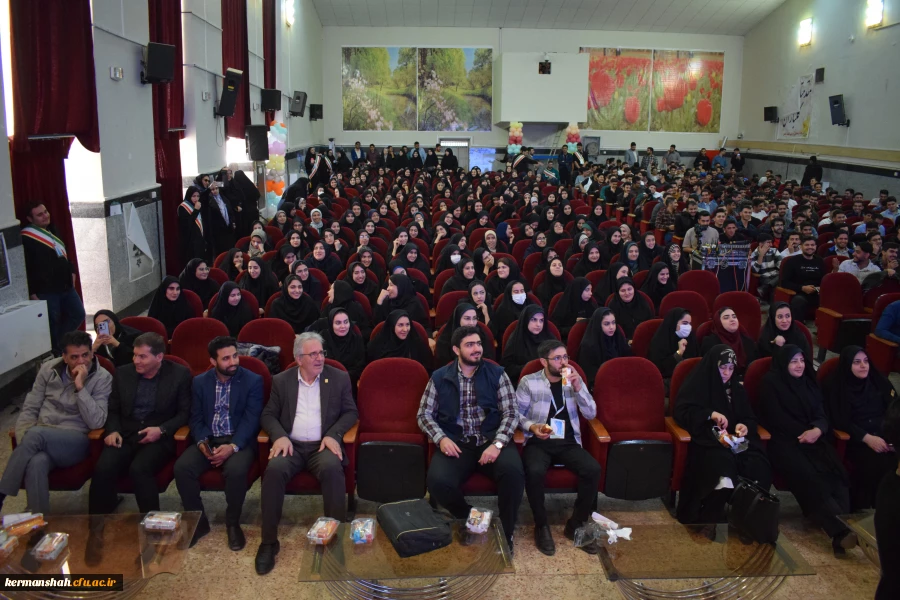 برگزاری آئین استقبال از نو دانشجو معلمان ورودی سال ۱۴۰۴ 28