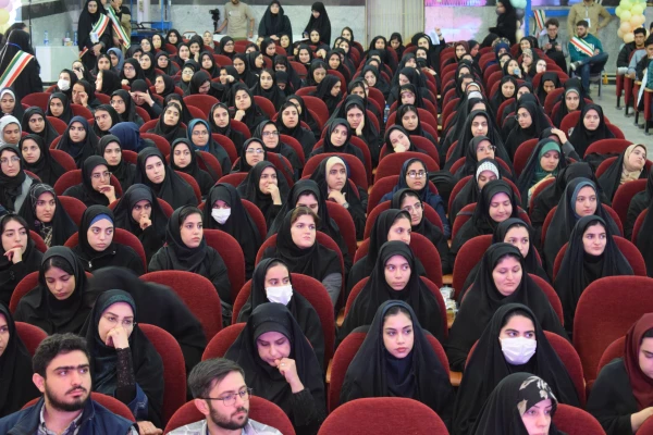 برگزاری آئین استقبال از نو دانشجو معلمان ورودی سال ۱۴۰۴ 30