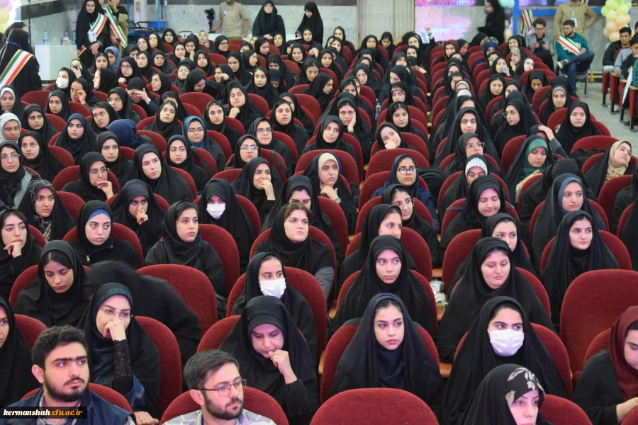 برگزاری آئین استقبال از نو دانشجو معلمان ورودی سال ۱۴۰۴ 30