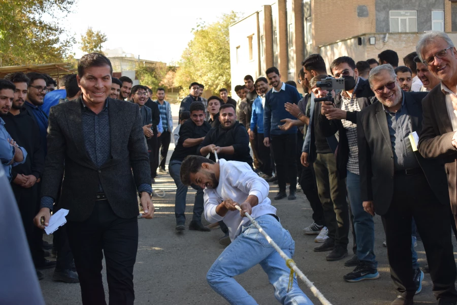 برگزاری آئین استقبال از نو دانشجو معلمان ورودی سال ۱۴۰۴ 46