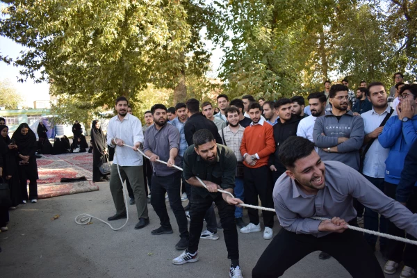 برگزاری آئین استقبال از نو دانشجو معلمان ورودی سال ۱۴۰۴ 50