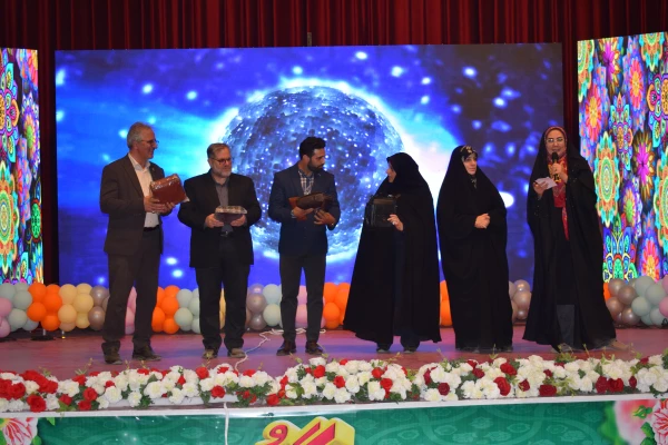 برگزاری آئین استقبال از نو دانشجو معلمان ورودی سال ۱۴۰۴ 57