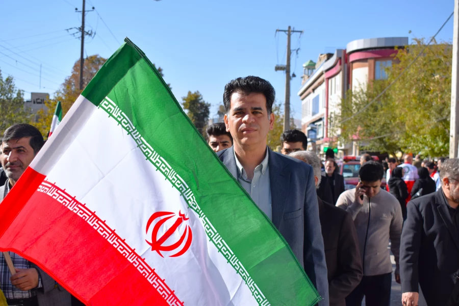 حضور پرشور اساتید،کارکنان و دانشجویان 6