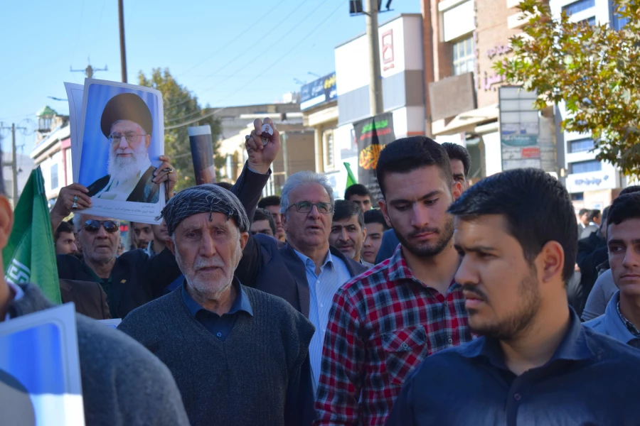 حضور پرشور اساتید،کارکنان و دانشجویان 9