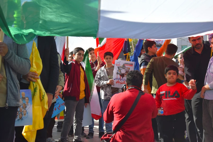 حضور پرشور اساتید،کارکنان و دانشجویان دانشگاه فرهنگیان کرمانشاه در راهپیمایی 13 آبان  12