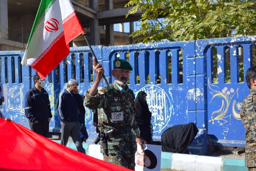 حضور پرشور اساتید،کارکنان و دانشجویان دانشگاه فرهنگیان کرمانشاه در راهپیمایی 13 آبان  17