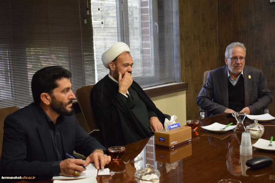 تمدید فراخوان و اعلام زمان برگزاری نخستین کنگره سراسری شعر کردی «غدیر، هیژا» در دانشگاه فرهنگیان کرمانشاه 3