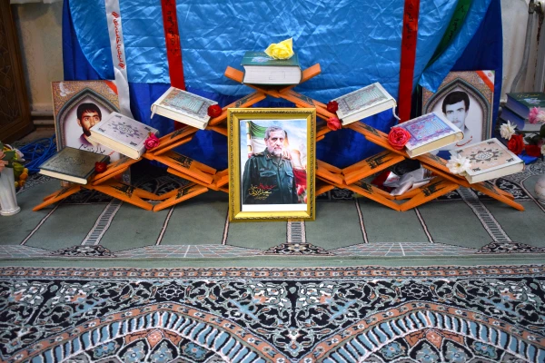 اهدای کلام الله مجید از سوی دفتر مقام معظم رهبری به نو دانشجو معلمان 2