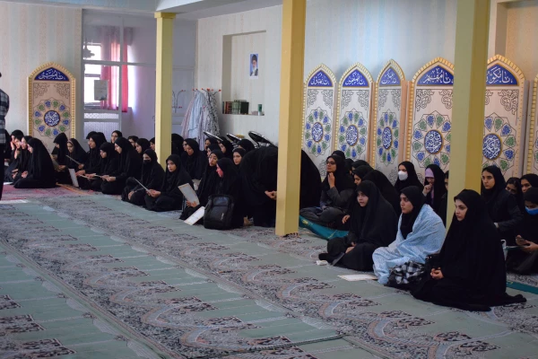 اهدای کلام الله مجید از سوی دفتر مقام معظم رهبری به نو دانشجو معلمان 5