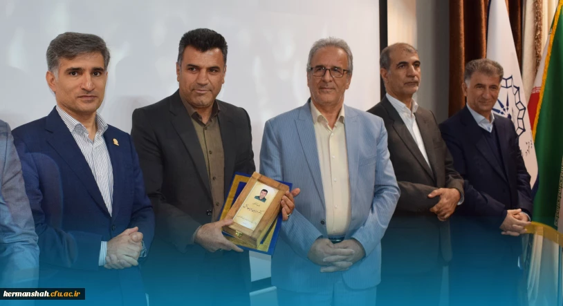 انتخاب عضو هیات علمی دانشگاه فرهنگیان کرمانشاه به عنوان پژوهشگر برگزیده استانی
