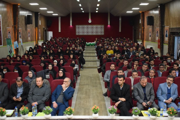  هفتمین همایش ملی کلاس های چندپایه 22