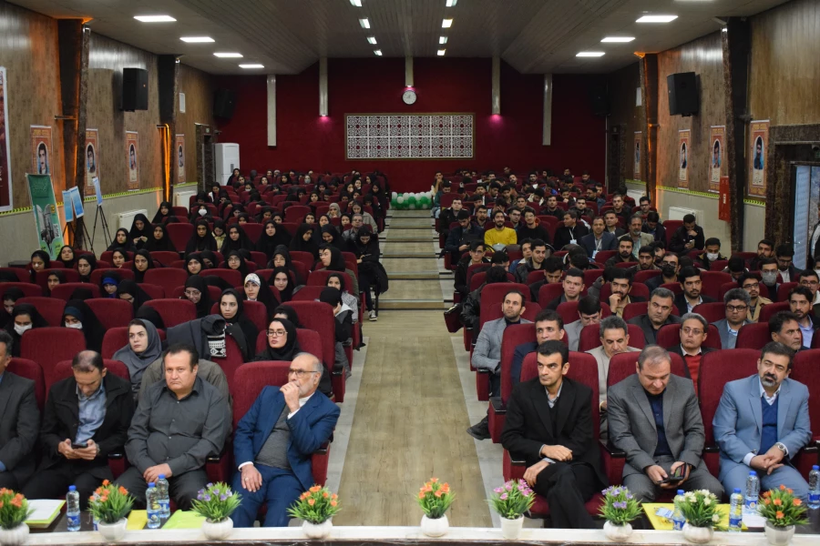  هفتمین همایش ملی کلاس های چندپایه 22