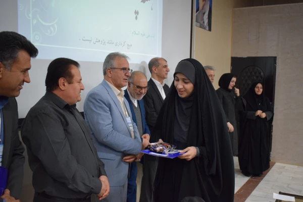  هفتمین همایش ملی کلاس های چندپایه 34