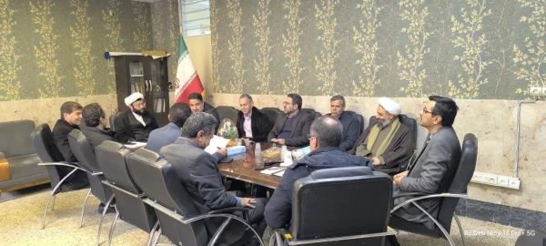 دیدار اساتید و مسئولان نهاد نمایندگی مقام معظم رهبری در دانشگاه های استان با رئیس دانشکده علوم تربیتی

 4