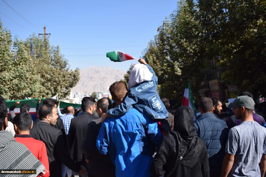 حضور پرشور اساتید،کارکنان و دانشجویان دانشگاه فرهنگیان کرمانشاه در راهپیمایی 13 آبان  19