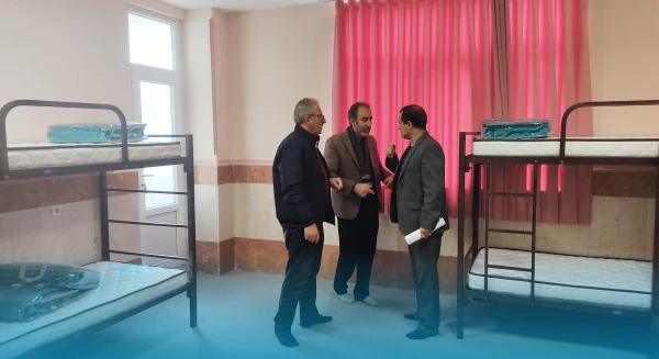 بازدید ریاست دانشگاه از پروژه خوابگاه 360 نفره معصومیه پردیس شهید صدوقی 2