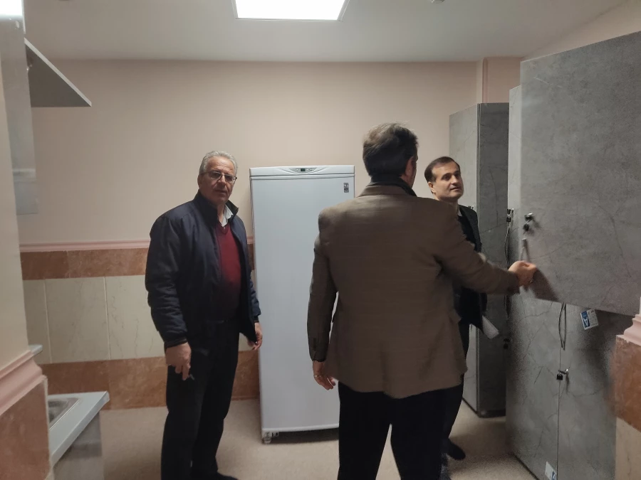 بازدید ریاست دانشگاه از پروژه خوابگاه 360 نفره معصومیه پردیس شهید صدوقی 5