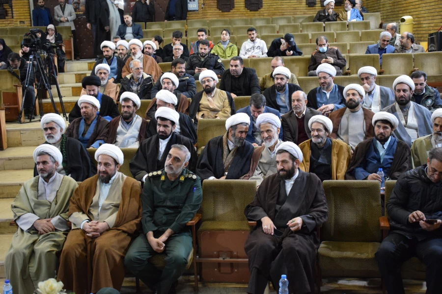 اولین اجلاس علمی مهدویت و انقلاب اسلامی در استان کرمانشاه 5