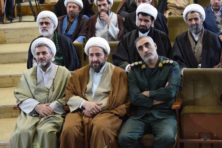 اولین اجلاس علمی مهدویت و انقلاب اسلامی در استان کرمانشاه 6
