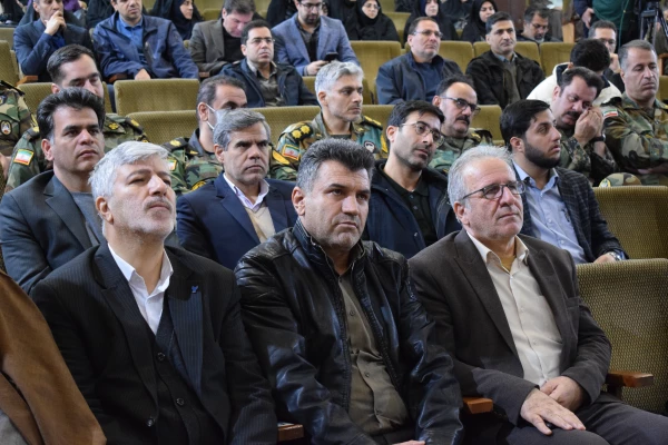 اولین اجلاس علمی مهدویت و انقلاب اسلامی در استان کرمانشاه 11