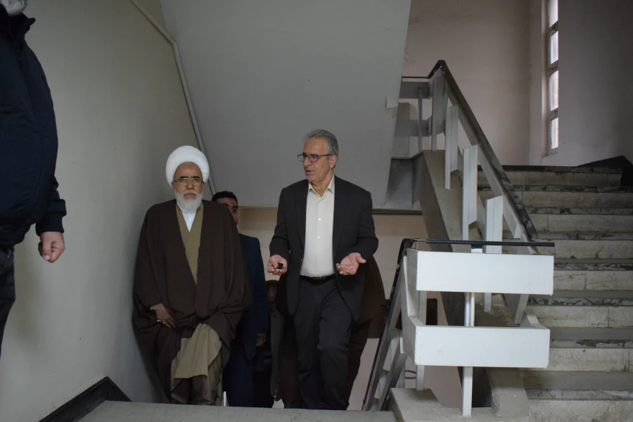 بازدید آیت الله غفوری نماینده محترم ولی فقیه و امام جمعه کرمانشاه از دانشگاه فرهنگیان 6