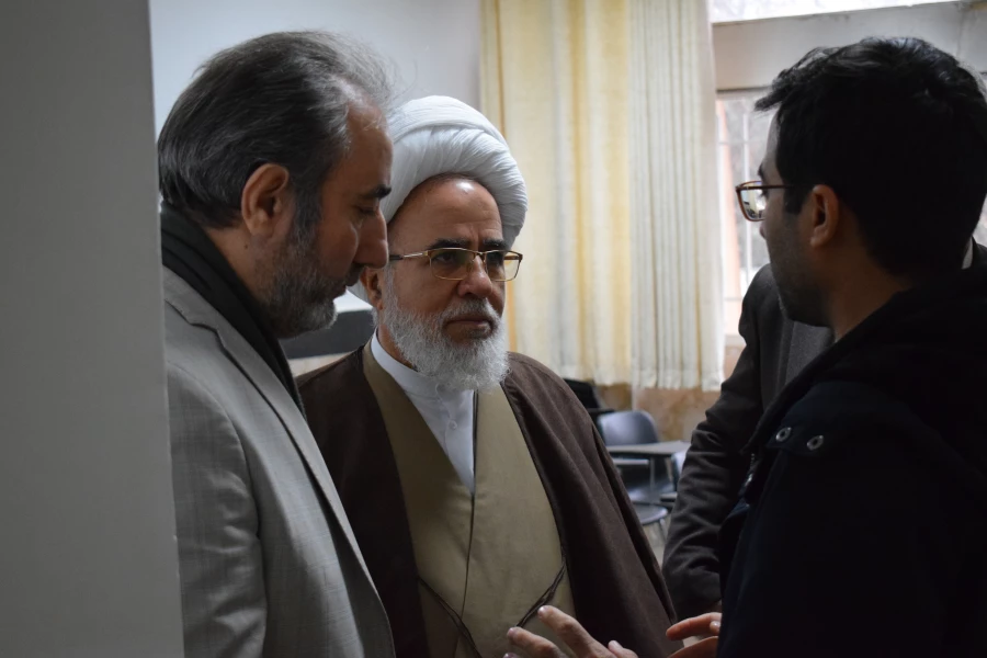 بازدید آیت الله غفوری نماینده محترم ولی فقیه و امام جمعه کرمانشاه از دانشگاه فرهنگیان 8