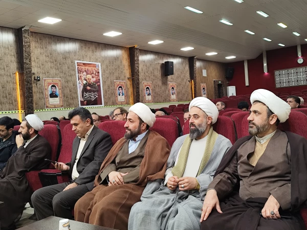 برگزاری آیین اختتامیه جشنواره «بیان نو» طرح تحول دروس معارف استان کرمانشاه 17