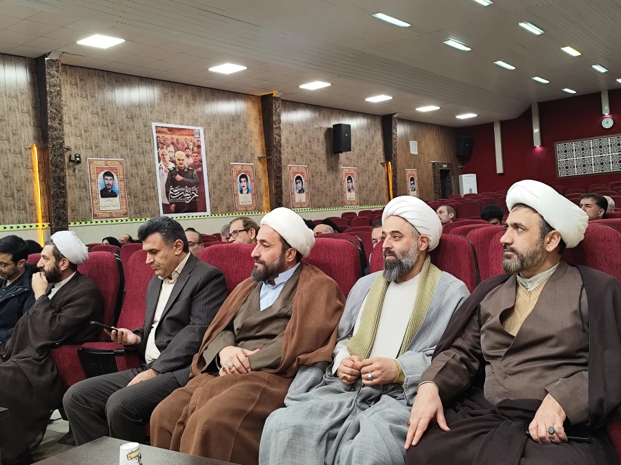 برگزاری آیین اختتامیه جشنواره «بیان نو» طرح تحول دروس معارف استان کرمانشاه 17