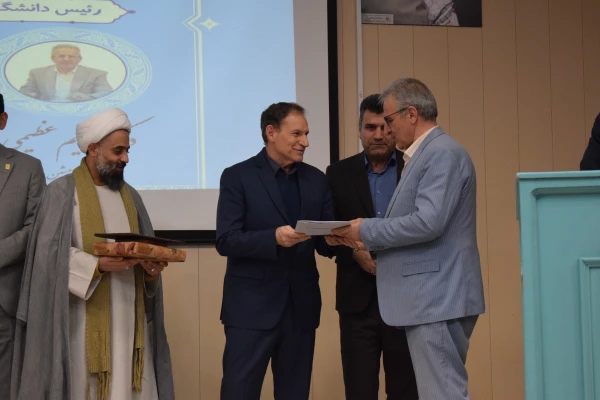 مراسم تکریم و معارفه رئیس دانشگاه فرهنگیان استان کرمانشاه 28