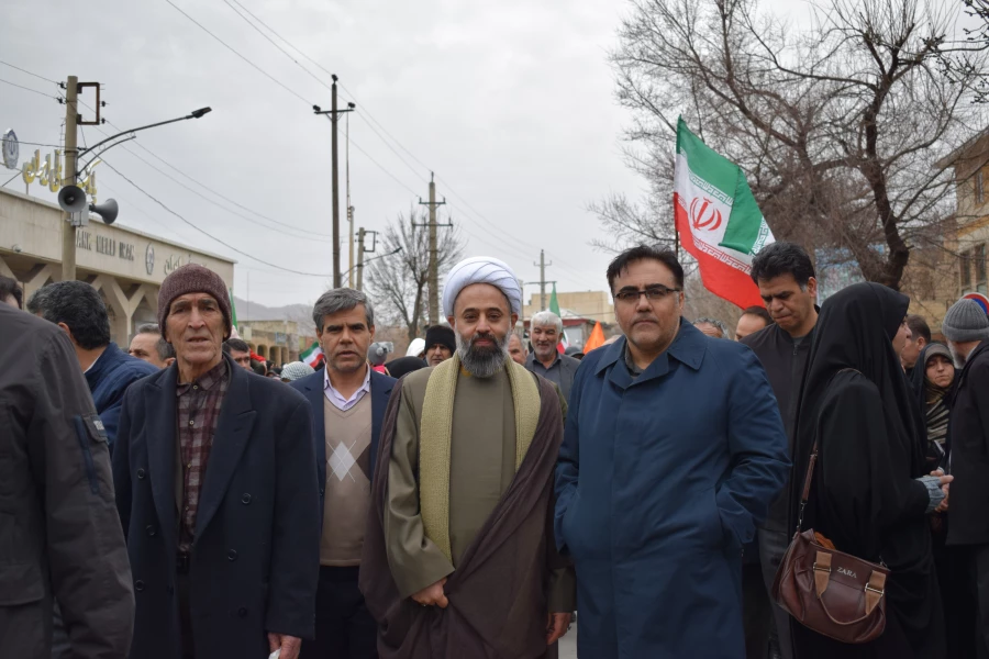 حضور پرشور جامعه دانشگاهی دانشگاه فرهنگیان کرمانشاه در راهپیمایی 22 بهمن 5