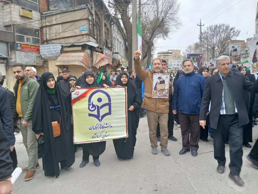 حضور پرشور جامعه دانشگاهی دانشگاه فرهنگیان کرمانشاه در راهپیمایی 22 بهمن 6