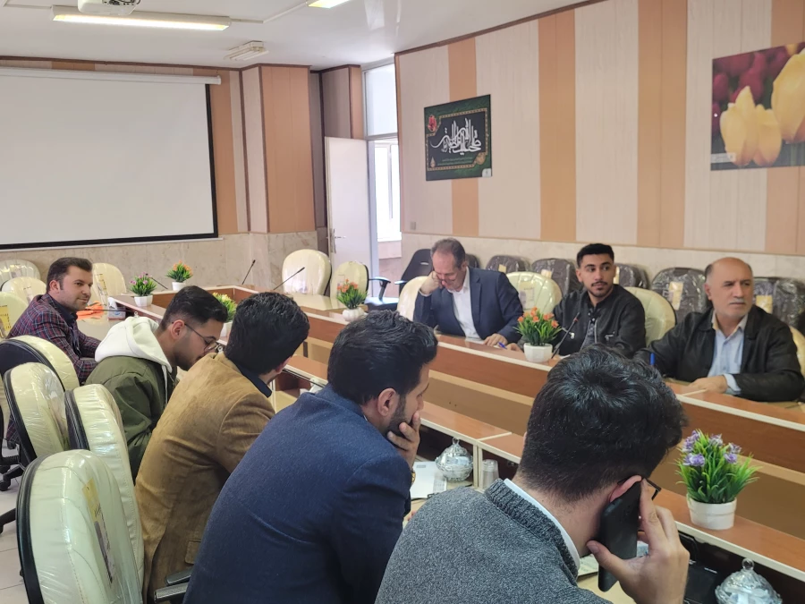 برگزاری یکصد و هفتمین جلسه شورای فرهنگی - اجتماعی دانشگاه فرهنگیان استان کرمانشاه
 9