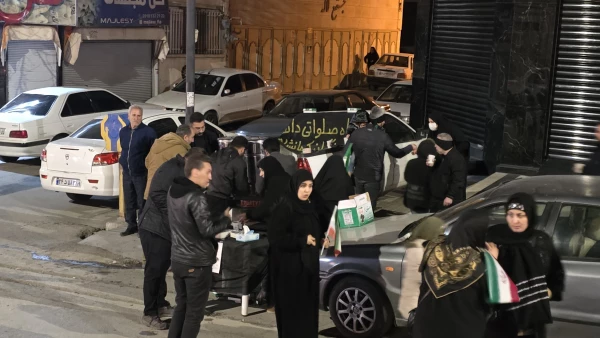 بازدید ریاست دانشگاه از موکب خدماتی و ایستگاه صلواتی دانشگاه فرهنگیان استان کرمانشاه 8