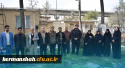 کاشت نهال در پردیس شهید توسط اعضای هیات رئیسه دانشگاه 
 2