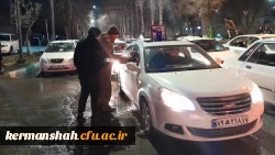 بازدید ریاست دانشگاه از موکب خدماتی و ایستگاه صلواتی دانشگاه فرهنگیان استان کرمانشاه 13