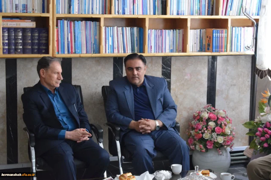 دیدار ریاست دانشگاه با مدیر کل آموزش و پرورش استان کرمانشاه 3