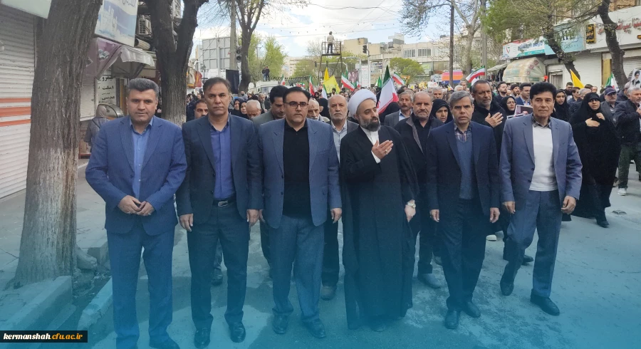 حضور باشکوه جامعهٔ دانشگاهی دانشگاه فرهنگیان کرمانشاه در مراسم اربعین شهادت امام و رهبر شهید انقلاب اسلامی
 2